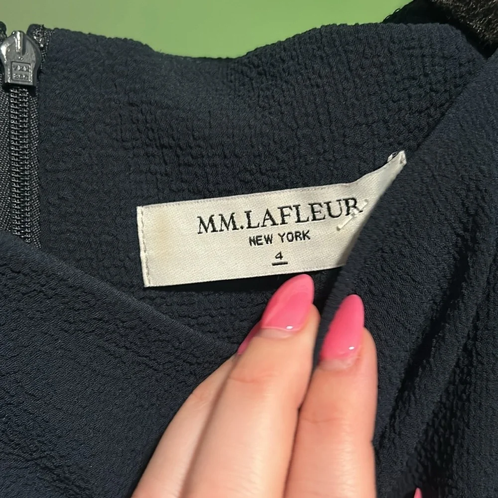 M.M. Lafleur The Marilyn Dress Stretch Linen Blue - Picture 6 of 12